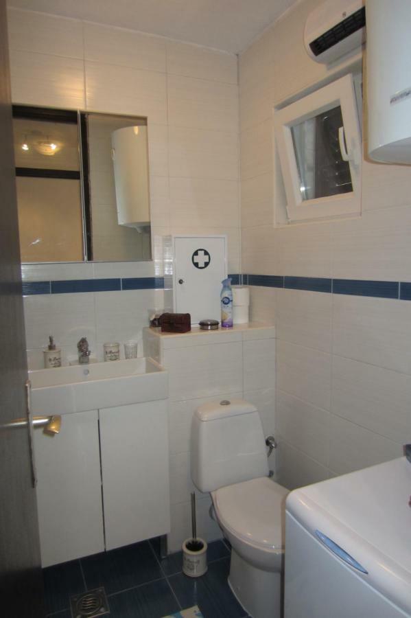 Apartman Valinor Miholascica Екстериор снимка