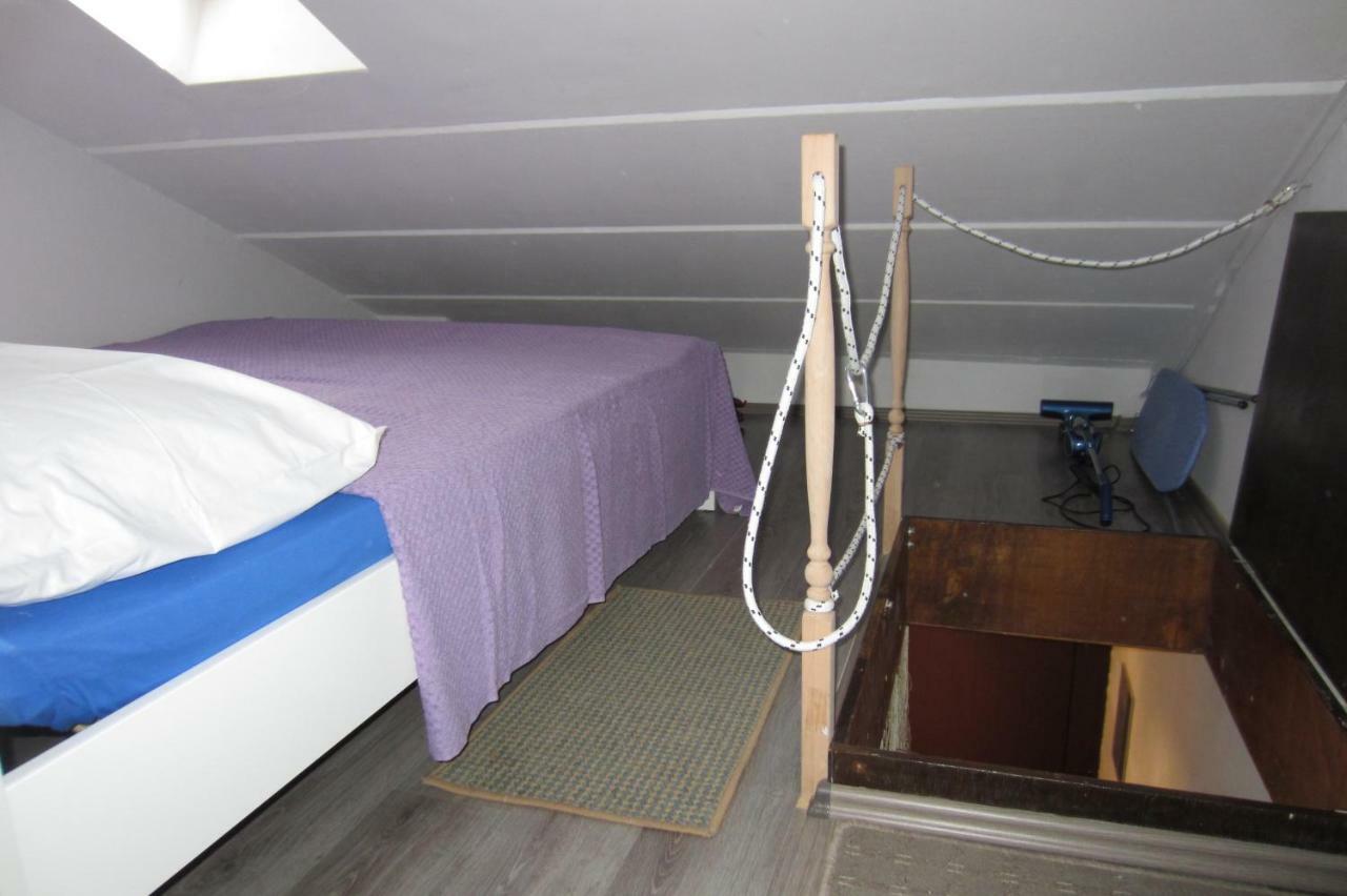 Apartman Valinor Miholascica Екстериор снимка